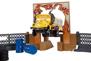 Mattel Cars 3 Cool Crash Derby hrací set č.2