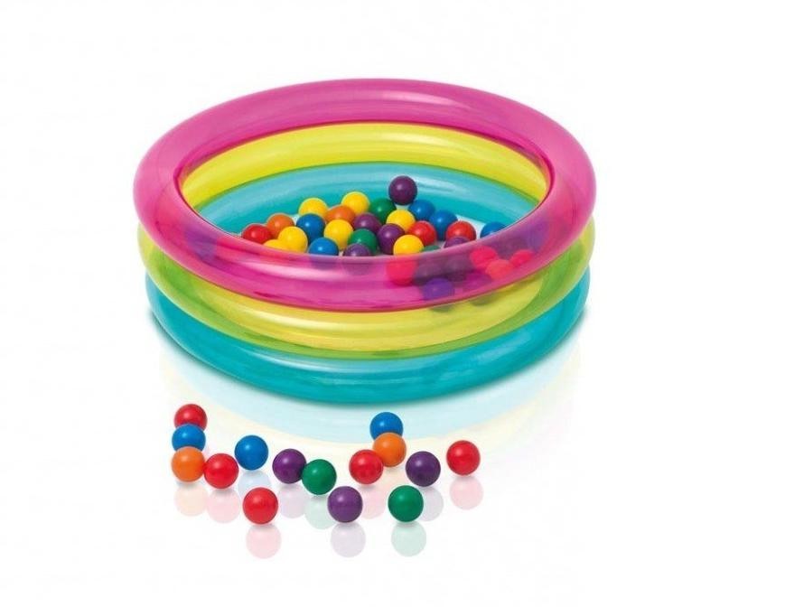 Dětský bazén Intex s míčky