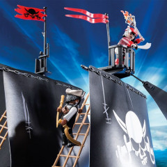 Playmobil 6678 Pirátská bitevní loď č.3