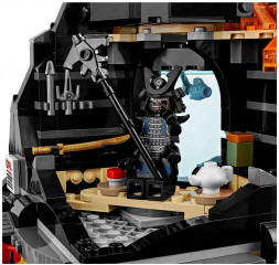 LEGO Ninjago 70631 Garmadonovo sopečné doupě č.3