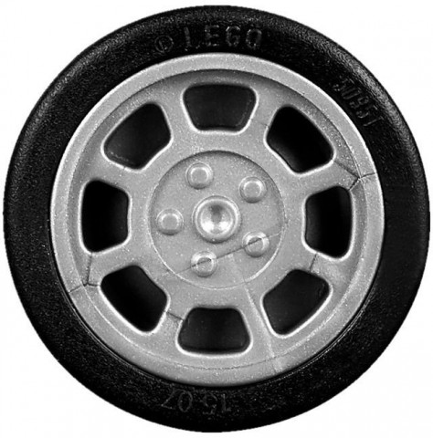 LEGO Juniors 10731 Závodní simulátor Cruz Ramirezové č.5