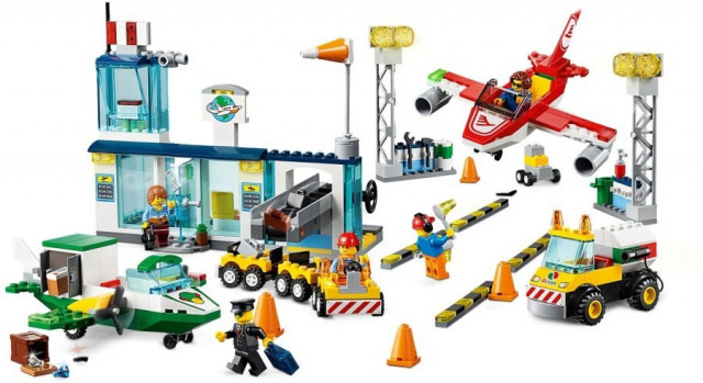 LEGO Juniors 10764 Hlavní městské letiště č.2