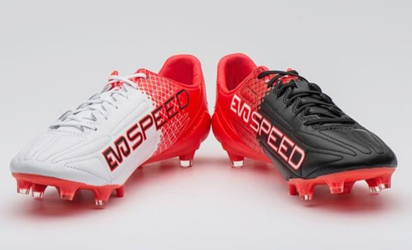 Kopačky lisovky Puma evoSPEED SL II LTH TRICKS FG 10364603 |Black-White-Red| velikost 43 (US 10 / UK 9) č.3